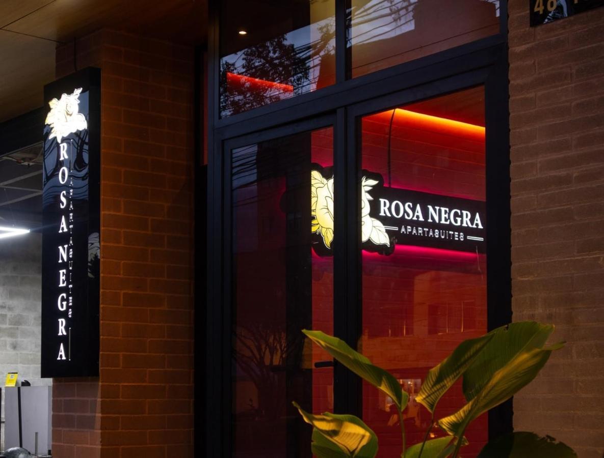 Rosa Negra Haven Cozy Stadio Aparta-Suite Medellin Exterior photo